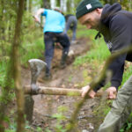 Laufende Instandhaltungsarbeiten zum Saisonstart am Hornissen-Trail